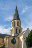 <center> l'église Saint-Pierre-Saint-Paul. </center> 1420-1432 : élévation du clocher roman, pendant l’occupation anglaise ; 1854-1857 : Reconstruction du clocher à l’image du clocher roman primitif.