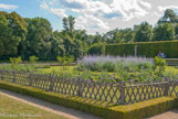 <center>Les Jardins. </center> Le parterre des Fleurs.