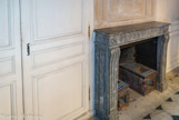 <center>Les petits cabinets scientifiques et ateliers de Louis XVI.</center> La cheminée « forge ».