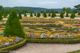 <center>Les jardins de Versailles.</center> Le parterre du midi ou jardin des Fleurs.