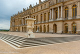 <center>Les jardins de Versailles.</center> Façade ouest.