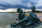 <center>Les jardins de Versailles.</center> Le parterre d'eau. Le Loiret par Thomas Regnaudin.