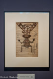 [PERSONNAGE MASQUÉ]
Avant 1948
Auteur inconnu
Angola (?)
Mine de plomb, goudron et peinture
sur papier
[Collection de l'Art Brut, Lausanne
Anc. coll. Charles Ratton]