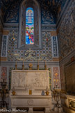<center>La cathédrale Sainte-Cécile</center>Monument aux morts.