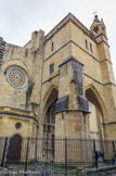 <center>San Sebastian</center>Eglise Saint Vincent. Construite dans un style gothique tardif, elle est composée de trois nefs, la nef centrale étant plus élevée que les nefs latérales, avec ses piliers cylindriques, ses chapiteaux a motifs végétaux, ses arcs de voûtes etc..