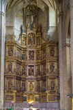 <center>San Sebastian</center>Eglise Saint Vincent. Le retable central, date de la fin du XVIème siècle, œuvre de l'élève favori de Antxieta, Ambrosio de Bengoetxea, aide de Joanes de Iriarte.