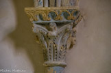<center>Lescar</center>La cathédrale Notre-Dame. Un chapiteau des fenêtres.