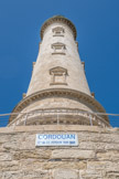 Le phare de Cordouan.<br> Prouesse architecturale réalisée en pleine mer… le phare s’élève majestueusement et dévoile la beauté de sa pierre de taille sculptée. 
Haut de 67,50 mètres, il offre une vue exceptionnelle en récompense de l’ascension des 301 marches qui mènent à la lanterne.