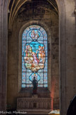 Eglise Saint-Seurin. <br> Chapelle saint Etienne. Vitrail : lapidation de saint Etienne.