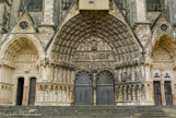 <center>Portail du jugement dernier. </center> Son iconographie est courante à partir de 1200.