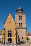 <center>Paray le Monial </center>L'église Saint-Nicolas. <br> C’est au début du XVIe siècle que l'église Saint-Nicolas, succursale de l’église paroissiale Notre-Dame, située sur la colline, fut construite en remplacement d’une chapelle portant le même vocable.