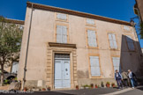 <center>Portiragnes</center>Devant de la maison des de Saint Victor.