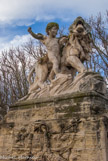 <center>Place Royale du Peyrou. </center> Sculpture de la porte du parc