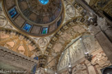 Cathédrale San Lorenzo <br> Chapelle Saint Jean-Baptiste. Au-dessus des statues, de Gerolamo Viscardi, les prédications, le Baptême de Jésus (marbre sculpté).