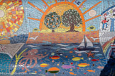 <center>Le banc</center>Famille Abril Magnan 2025. La vie en couleur.