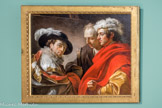 <center>Triple Portrait de l'artiste, de l'architecte Pierre Rousseau et du peintre Coclers Van Wick</center>François-André Vincent. Paris. 1746 - Paris. 1816
1775. Huile sur toile. Paris, musée du Louvre. En août 1771, après avoir reçu le Grand Prix (en 1768) et passé trois ans à l'École des élèves protégés, Vincent se rendit à Rome pour séjourner à l'Académie de France, accompagné du peintre Lebouteux et des sculpteurs Moitte et Foucou. Recommandés par Dandré-Bardon, ils arrivèrent à Marseille à la fin du mois de sep¬tembre, où ils furent reçus par des membres de l'académie dont l'une des missions était de faciliter le séjour des élèves pensionnés du roi en route pour l'Italie. De retour de son séjour romain, à l'automne 1775, Vincent fai¬sait de nouveau escale à Marseille, avec son ami l'architecte Rousseau. Ils y retrouvèrent alors Coclers Van Wick, qu'ils avaient certai-nement connu en Italie. Cette étape fut assez longue pour que Vincent pût réaliser deux œuvres, dont ce Triple Portrait, de loin une de ses plus belles toiles qui trouve son origine dans les portraits d'artistes exécutés pour commémorer une rencontre ou célébrer des liens d'amitié. Jean-Pierre Cuzin l'a parfaite¬ment souligné dans la monographie consa¬crée à l'artiste, ce tableau vite peint, avec même une sorte d'urgence, apparaît comme un cadeau d'adieu. Devant une toile posée sur un chevalet, Vincent et Coclers se serrent la main, le premier semblant donner ses pinceaux au second.