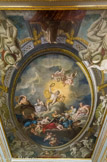 <center></center><center>La bibliothèque..</center> Son plafond peint consacre l'image d'Apollon musagète, dieu des Arts, entouré des neuf muses.