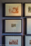 <center></center><center>Cabinet.</center> Collection Feuillet de Borsat. De haut en bas : une maison de campagne, Hubert Robert, contre-épreuve de sanguine, 1770 – 1780 ; jeune homme tirant les cordes d'une escarpolette, Nicolas Lancret, pierre noire sur papier grisé, début du XVIIIe siècle ; cascade dans les jardins du palais Farnèse à Caprarola, Pierre Adrien Pâris, sanguine, fin du XVIIIe siècle.