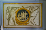 <center></center><center>La bibliothèque.</center> Dessus de porte.