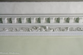 <center></center><center>Grand salon, salle de billard.</center> Situé face à la mer et bénéficiant d'une vue unique sur le parc des alentours alors quasi exempts de constructions, ce grand salon comporte un important décor de gypseries à  thème marin. La frise est composée de créatures marines à têtes d'enfants ou d'animaux.