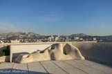 <center>La Cité Radieuse.</center> Le toit terrasse. A l'est, les collines.