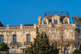 <center></center><center>Villa Gaby.</center>Elle revient en Europe en important avec elle le jazz. En 1918 elle achète la fameuse villa Maud. Elle meurt en 1920 d'une pleurésie purulente en faisant de la ville de Marseille sa légataire universelle avec obligation d'affecter le bâtiment à un hôpital pour les pauvres…un projet qui ne verra jamais le jour. Après une cérémonie religieuse en l’église Notre-Dame de Grâce de Passy, le corps de la défunte est transféré à Marseille pour y être inhumé au cimetière Saint-Pierre dans le caveau familial. 
Au milieu d’une foule immense, le maire de Marseille, Siméon Flaissières, assiste aux obsèques de celle qui fut la première star du music-hall et qui légua une grande partie de sa fortune à la ville de Marseille. Une légende raconte que la vedette jeta tous ses bijoux à la mer… On l’a ainsi renommée Villa de Gaby Deslys, voire tout simplement Villa Gaby.