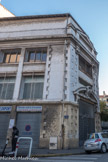 <center></center><center>Rue Malaval.</center> C'est un peu plus haut, dans cette rue, que l'on a découvert la nécropole paléochrétienne qui pourrait être la basilique Saint-Étienne située au nord de Massilia évoqué par Grégoire de Tours dans ses écrits du sixième siècle.