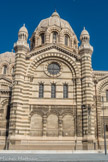<center>La Cathédrale. </center>Le dôme du transept Ouest, avec au-dessus, le clocheton du dôme central qui dépasse.