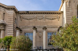 <center>Parc Chanot, le palais des Arts</center>