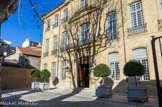 L’Hôtel de Caumont entame une troisième vie sous le signe des arts et de l’intérêt général, lorsque la ville d’Aix-en-Provence le rachète en 1964 à la famille Isenbart, pour y implanter le Conservatoire national de musique et de danse Darius Milhaud.
Pour financer la construction de son nouveau conservatoire de musique, la Ville d’Aix-en-Provence cède en 2010 à Culturespaces l’Hôtel de Caumont. Aujourd’hui, sous l’impulsion de son nouveau propriétaire, il devient Centre d'Art et s’apprête à écrire une nouvelle page culturelle de son histoire.