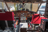 <center>Musée de l'aviation à Saint-Victoret. </center>Poste de pilotage d'un Canadair.