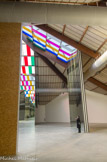 <center>Exposition Buren : cinq couleurs moins une. </center>