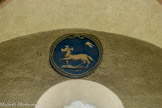 <center>L'Église Saint-Christophe.</center>L'Agneau de l'Apocalypse, armoiries de la Chartreuse de Montrieux.