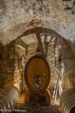 <center>Domaine des Bormettes</center>Une chapelle où se trouvait un pressoir. Les pressoirs à chapelle apparaissent au XVIIIe siècle. Dans ce principe, la vis presse directement. Afin de lutter contre les forces de résistance au moment du pressage, les moulins étaient directement encastrés dans le bâti. Ce système s’appelle « pressoir à chapelle » à cause de la forme en croix que l'on donnait à la structure servant à maintenir la vis en place.