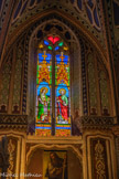 <center>L'Église Saint-Pierre-Saint-Paul. </center>Les vitraux du Chœur. Sainte-Marguerite et Saint-Paul. En bas, peinture représentant Saint Paul.