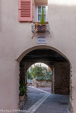 <center>Roquebrune-sur-Argens.</center>Portal St Michel. XIe.