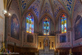 <center>L'Église Saint-Pierre-Saint-Paul. </center>Les deux grands tableaux : à gauche, l'Assomption de la Vierge et à droite, la Bonne Mort de Saint Joseph.