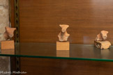 <center>Musée de Tauroetum</center>Têtes de taureaux IVe siècle av.J.C.
