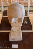 <center>Musée de Tauroetum</center>Un des autels votifs.