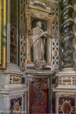 <center></center><center>La cathédrale Saint-Siffrein </center>Chapelle de la vierge. Statue du prophète Elie, fondateur de l'ordre.