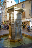 <center>Place st Marthe</center>Fontaine du XVIII, de plan centré, avec têtes cracheuses.