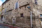 <center></center>Maison la plus ancienne de Carpentras, elle est du XIVe.