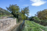 <center>Canal de Carpentras </center>  Avec la construction de ce canal d'irrigation, des terres comme les garrigues, jusque-là laissées au pâturage des troupeaux, deviennent des champs de primeurs. Le Comtat Venaissin subit une profonde mutation de son agriculture et devient « le jardin de la France ».