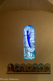 <center>Vacqueyras </center> Vierge, avec comme décor Vacqueras.