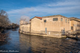 <center>La manufacture Brun de Vian-Tiran.</center>La manufacture se trouve au  bord de la Sorgue.