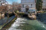 <center>La Sorgue.</center>Confluent des différents bras de la Sorgue et des canaux.