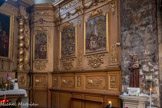 <center>La Collégiale Notre-Dame-des-Anges</center>Chapelle de saint Crépin, aujourd’hui de saint Joseph. De chaque côté, six bas-reliefs représentant les scènes du martyre des saints Crépin et Crépinien. Rictiovarus les fit jeter dans de l'huile bouillante d'où deux anges vinrent les sortir. Crépin et Crépinien furent finalement décapités le lendemain. Leurs corps furent ensuite cachés par des fidèles qui, à la fin des persécutions, les déposèrent dans deux sépulcres voisins, où fut construite une basilique qui leur a été dédiée à Soissons.