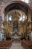<center>La Collégiale Notre-Dame-des-Anges</center>Le chœur ouvre sur la nef par un arc triomphal en plein cintre et comprend une travée et une abside à sept pans. Toute l'abside est occupée par un grandiose retable et une boiserie semi-circulaire du XVIIe siècle entièrement dorés et richement sculptés.
Le chœur s'orne de boiseries formant un immense retable, dont on a maintes fois signalé les similitudes avec celui de l'église Saint-Pierre d'Avignon. De part et d'autre du grand tableau central de l'Assomption, peint à Rome en 1680 par Reynaud Levieux, on trouve des statues de saint Pierre portant les clefs, saint Laurent et son gril, saint Paul et son épée, ainsi que saint Pancrace.