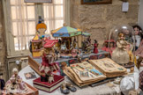 <center>Musée du jouet et de la poupée ancienne</center>Poupées et jouets automates.